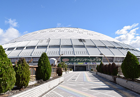バンテリンドームの外観