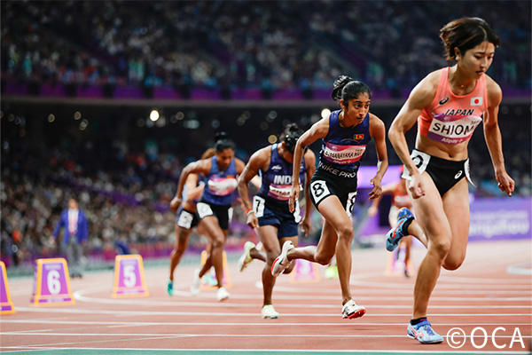 陸上の競技風景