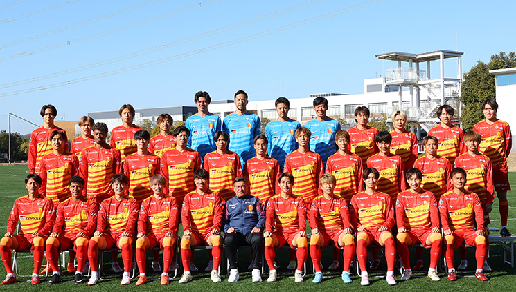 名古屋グランパスの選手集合写真