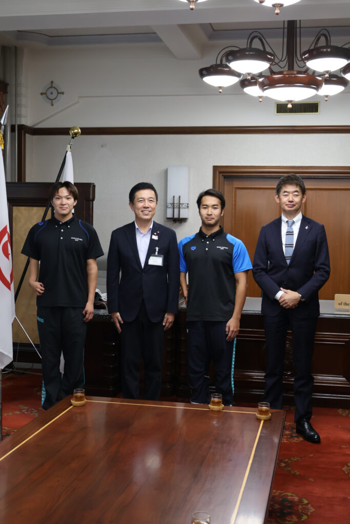 2025ジャパンパラ水泳競技大会の開催にあたり表敬訪問された際の写真